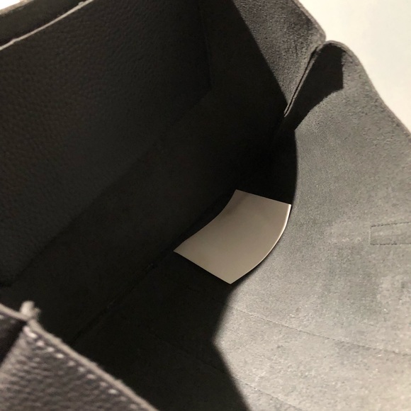 Vince Camuto Black Luck Tote with Grey Stripe NWOT - Picture 4 of 5